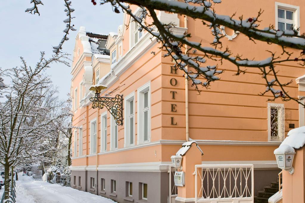Hotel Adler Greifswald Exterior photo